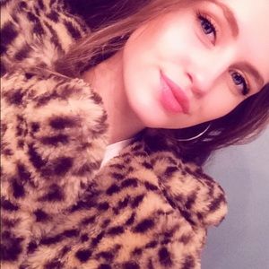 Meet your Posher, Joanna